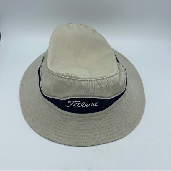 Titleist Golf Bucket Hat Beige Embroidered Logo Mens Adult L/XL Logo. Cotton